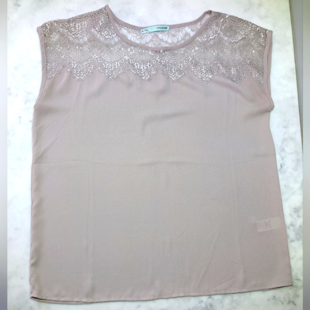 Shabby Chic Top / Lacey Top Tank